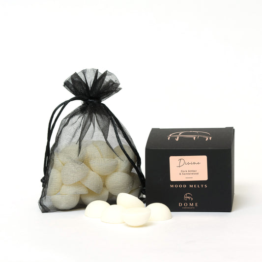 DIVINE Dark Amber & Sandalwood Mood Melts