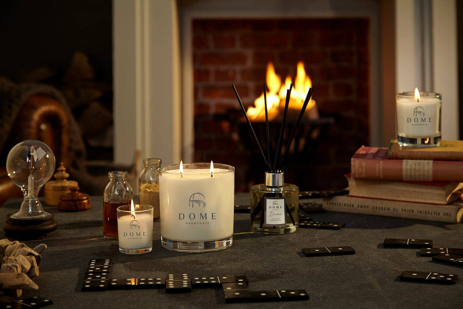DIVINE Dark Amber & Sandalwood