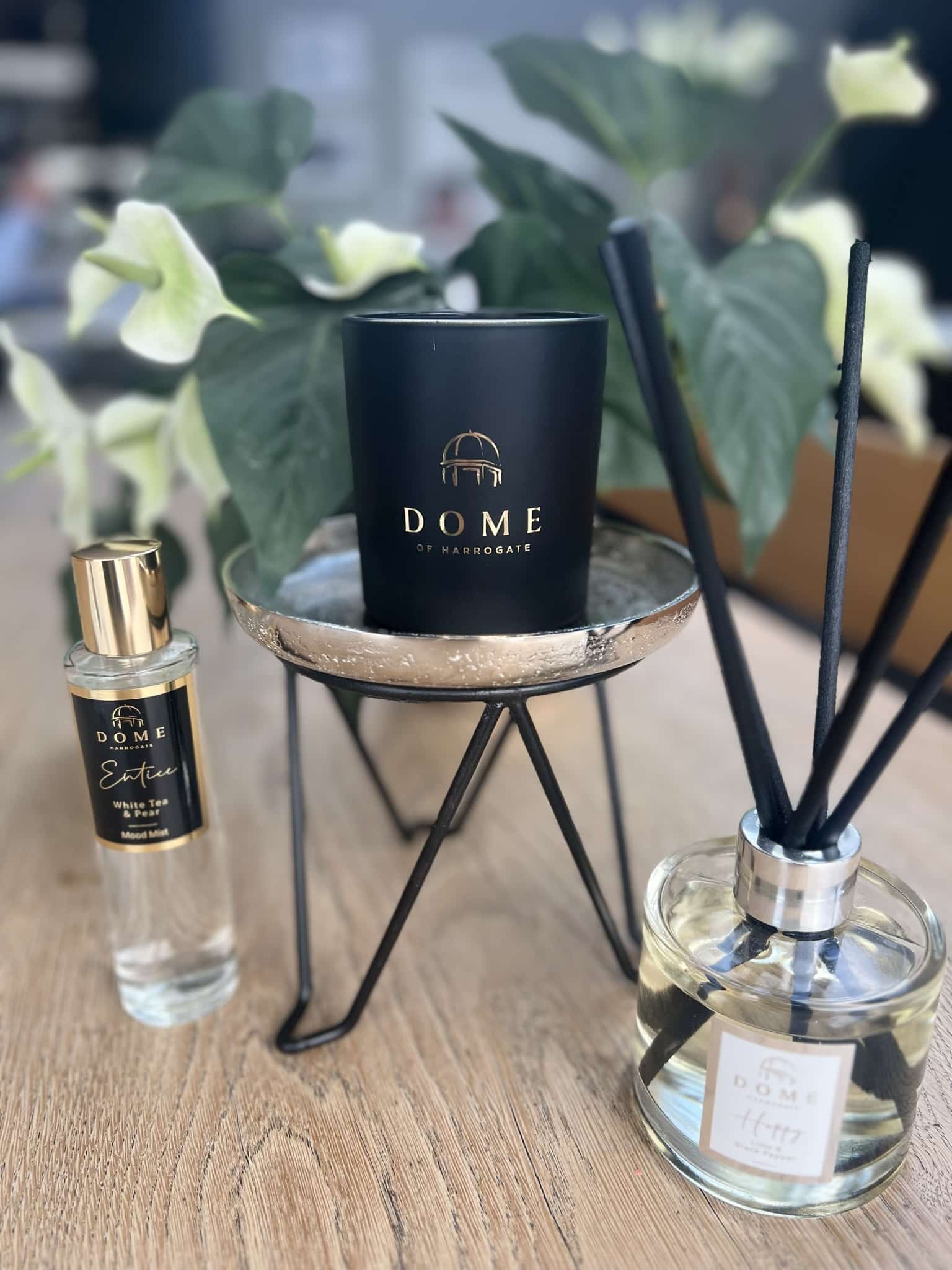 Candle & Diffuser Stand